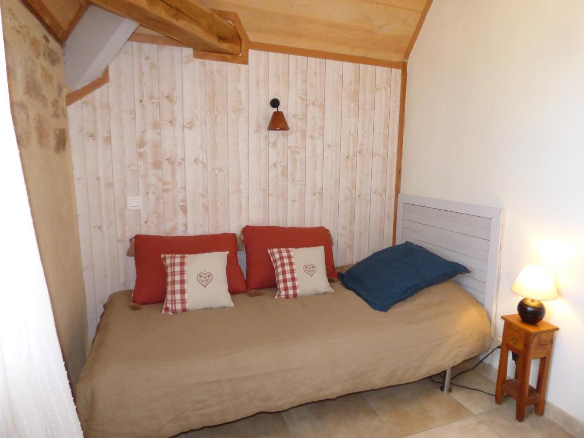 Bed and Breakfast Britavit Saint-Avit-Sénieur Exterior foto
