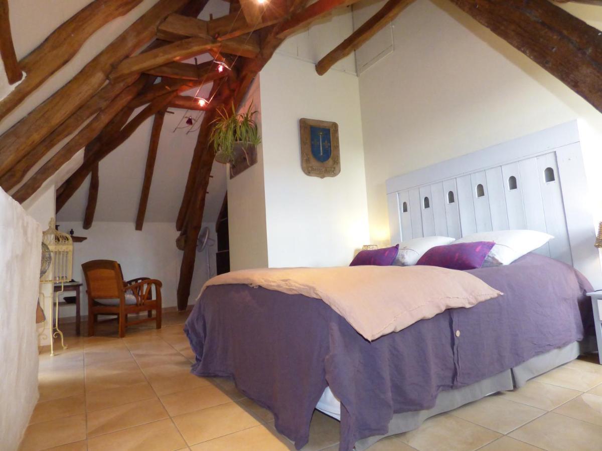 Bed and Breakfast Britavit Saint-Avit-Sénieur Exterior foto