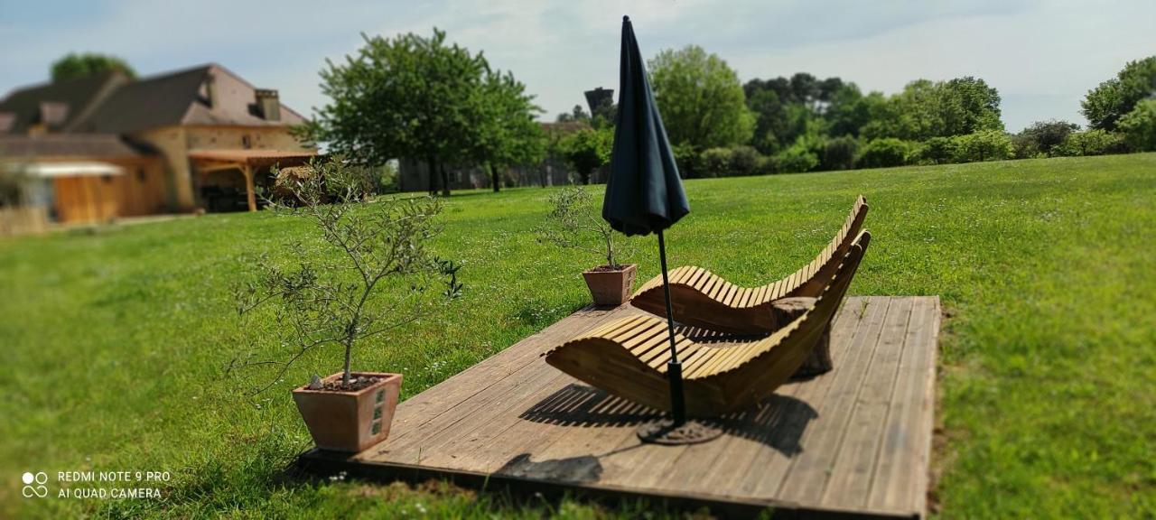 Bed and Breakfast Britavit Saint-Avit-Sénieur Exterior foto