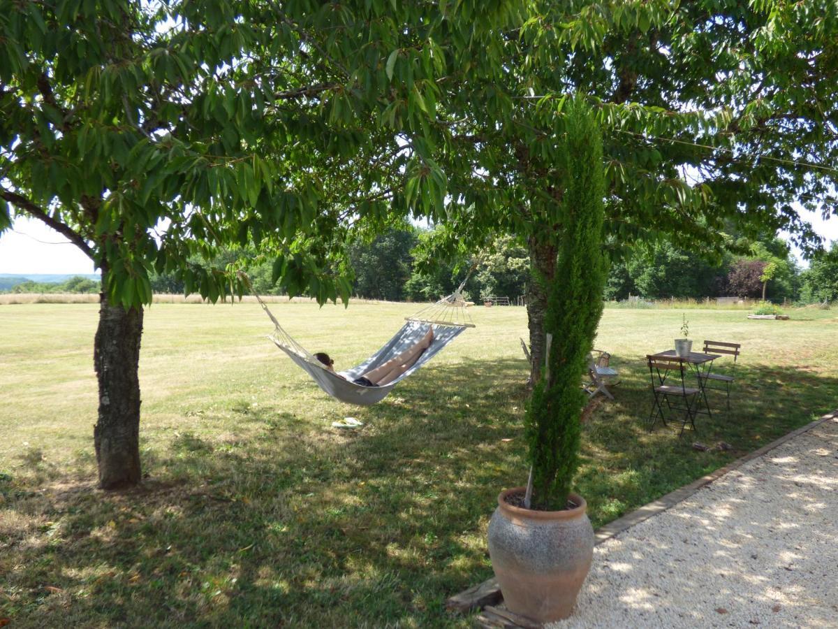 Bed and Breakfast Britavit Saint-Avit-Sénieur Exterior foto