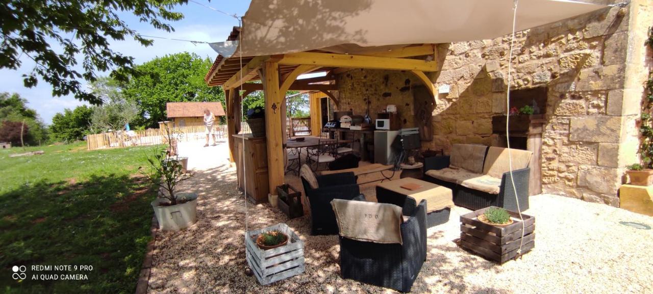 Bed and Breakfast Britavit Saint-Avit-Sénieur Exterior foto
