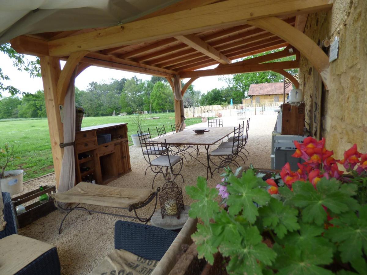 Bed and Breakfast Britavit Saint-Avit-Sénieur Exterior foto